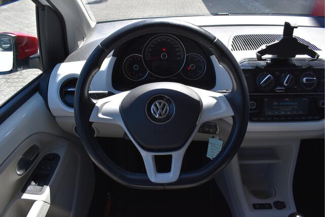 Volkswagen UP! 1.0 BMT up! beats 15 inch lmv, DAB,