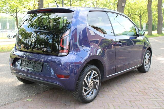 Volkswagen UP! 1.0 BMT Sound Stoelverwarming, Bluetooth, Garantie!