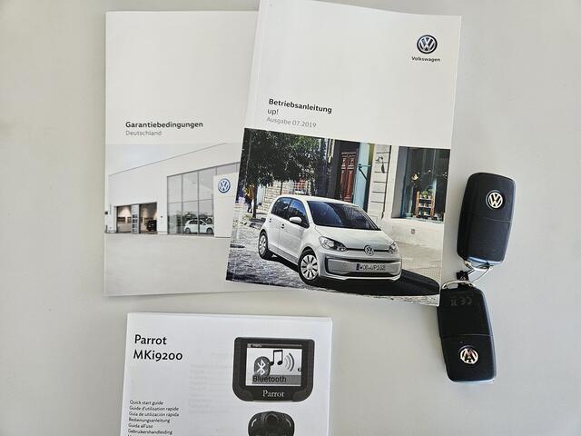 Volkswagen UP! 1.0 BMT move up! Inclusief Afleveringskosten