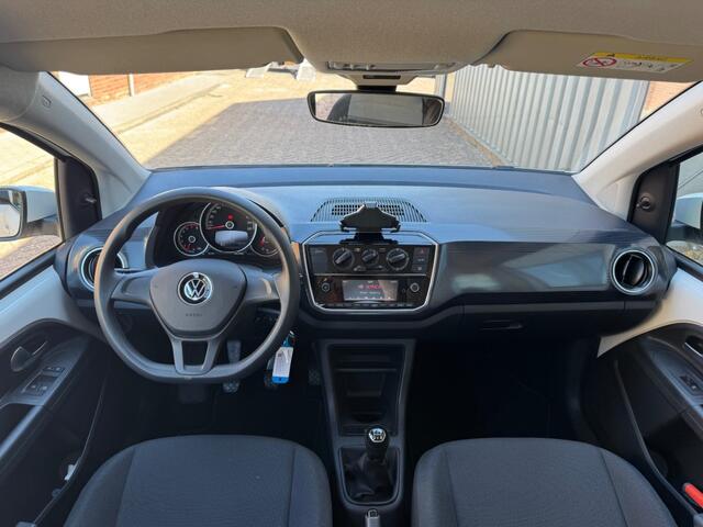 Volkswagen UP! 1.0 Move Up 5-drs Cruise Control DAB radio