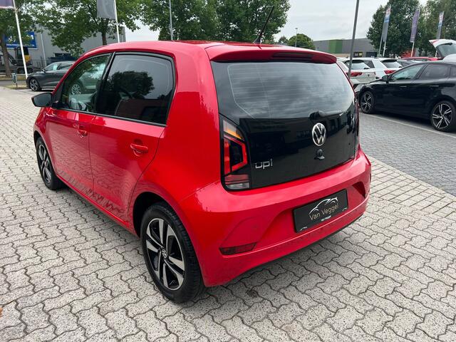 Volkswagen UP! 1.0 airco, stoelverw, cruise, pdc