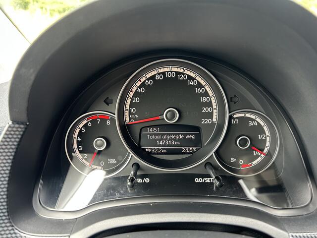 Volkswagen UP! 1.0 clima Cruise Pdc App Camera Nap