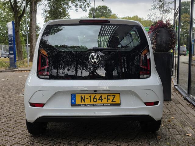 Volkswagen UP! Up 1.0 | Climate control | Achteruitrijcamera | Bluetooth |
