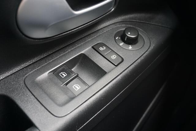 Volkswagen UP! 1.0 BMT move up!/ALL-SEASON/DAB/BLUETOOTH/2E EIGN.