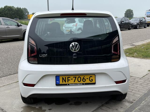 Volkswagen UP! 1.0 BMT move up!