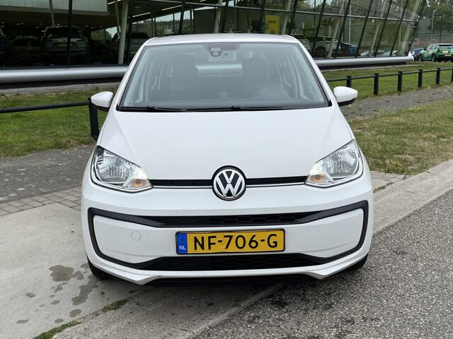 Volkswagen UP! 1.0 BMT move up!