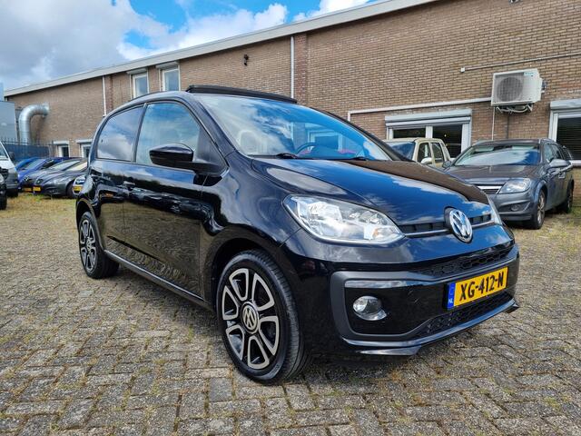 Volkswagen UP! 1.0 BMT high up! ?PANO DAK ?ZEER MOOI