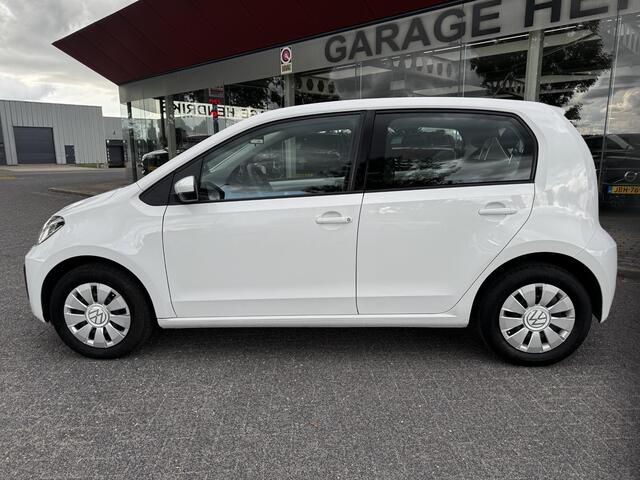 Volkswagen UP! 1.0 | Airco | CC | Camera | Stoelverwarming | Navi via App | DAB+ |