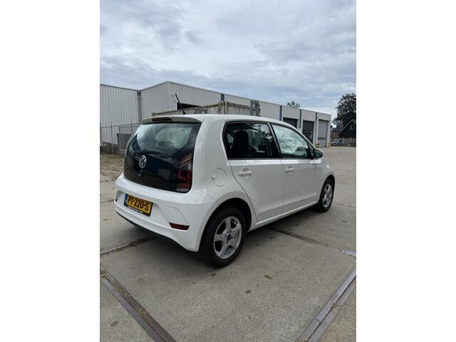 Volkswagen UP! 1.0 BMT move up!