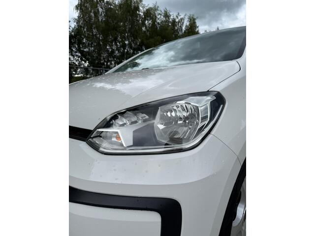 Volkswagen UP! 1.0 BMT move up!