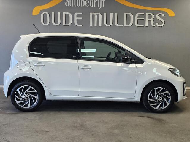 Volkswagen UP! 1.0 high up! | Stoelverwarming | Getint glas | Lederen stuurwiel |