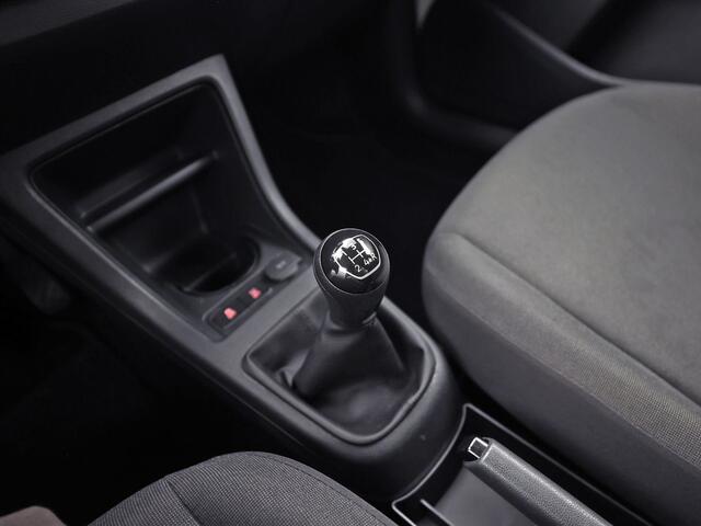 Volkswagen UP! 1.0 BMT Sport up! (NAVIGATIE, APPLE CARPLAY, GETINT GLAS, SPORTSTOELEN, ELEK RAMEN, NIEUWE APK)