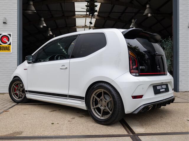 Volkswagen UP! 1.0 TSI GTI *Beats | Cruise | Clima | Stoelverwarming | Camera | Sensoren | 15" | LED*