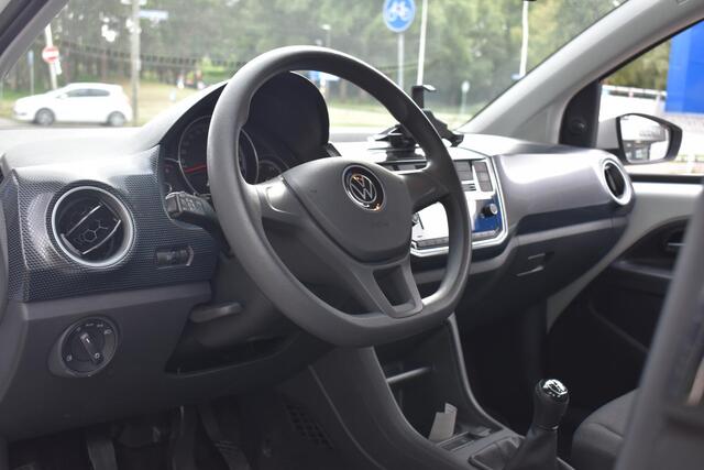 Volkswagen UP! 1.0 1e Eigenaar | Parkeercamera | Cruise Control | Climate | 12 mnd BOVAG garantie | Whatsapp 06-53188999