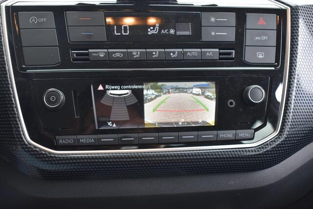 Volkswagen UP! 1.0 1e Eigenaar | Parkeercamera | Cruise Control | Climate | 12 mnd BOVAG garantie | Whatsapp 06-53188999