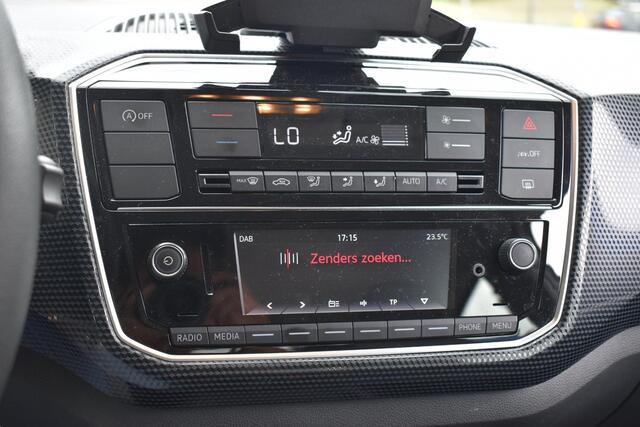 Volkswagen UP! 1.0 1e Eigenaar | Parkeercamera | Cruise Control | Climate | 12 mnd BOVAG garantie | Whatsapp 06-53188999