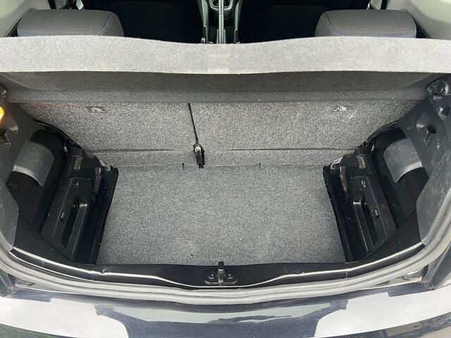 Volkswagen UP! 1.0 airco, cruise, multistuur, elek ramen