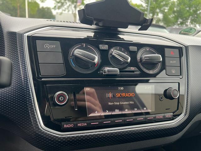 Volkswagen UP! 1.0 airco, cruise, multistuur, elek ramen