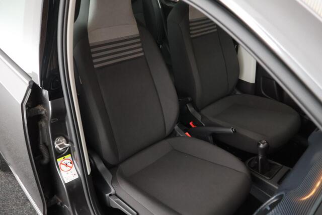 Volkswagen UP! 1.0 60pk Move Airco