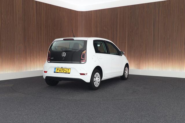 Volkswagen UP! 1.0 66pk Active Camera Cruise Stoelverwarming