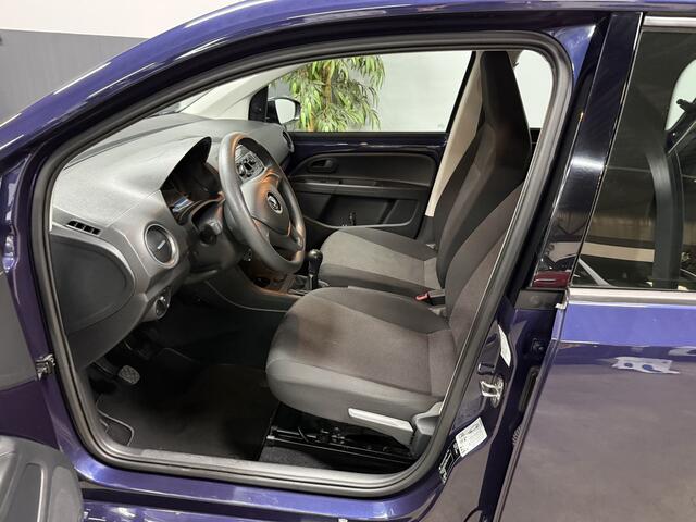 Volkswagen UP! 1.0 BMT take up! // Airco