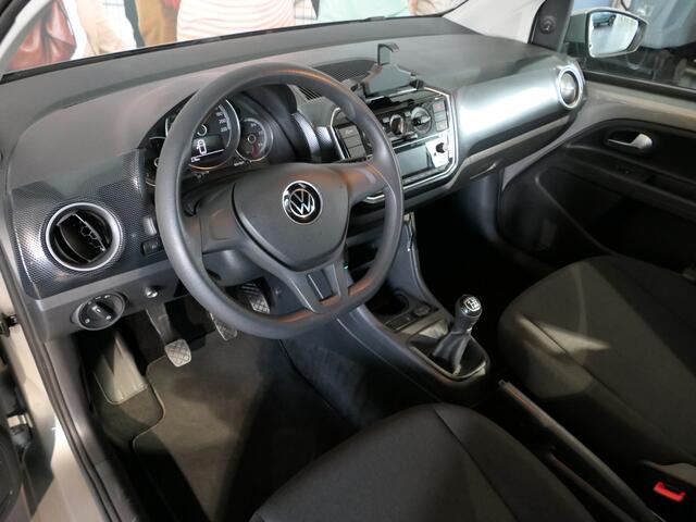 Volkswagen UP! 1.0 BMT move up! All Season, Airco, Bluetooth