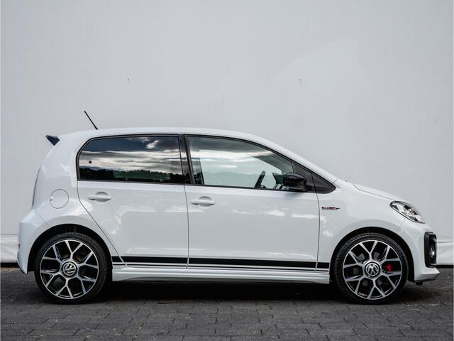 Volkswagen UP! 1.0 TSI 116pk GTI Stoelverwarming/ Climate control/ Pdc/ Cruise control/ 17" Lmv