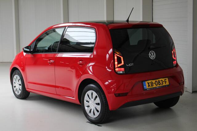 Volkswagen UP! 1.0 BMT move up! AUTOMAAT Airco | Parkeersensoren | Cruise Control