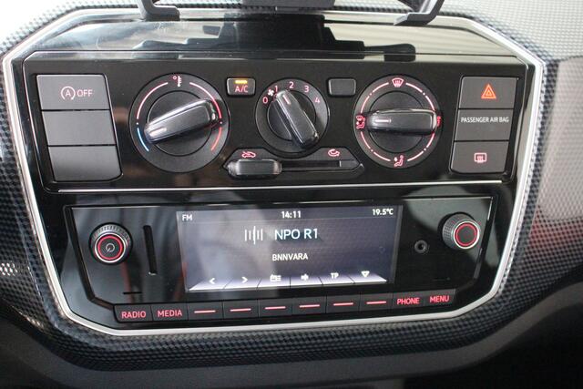 Volkswagen UP! 1.0 BMT move up! AUTOMAAT Airco | Parkeersensoren | Cruise Control