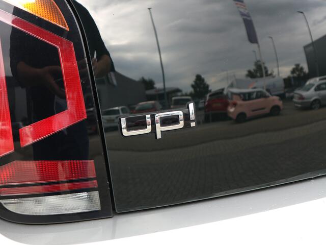 Volkswagen UP! 1.0 BMT move up! AIRCO 5 DRS NL AUTO APK 08-2027