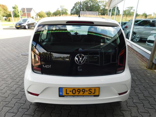 Volkswagen UP! 1.0 MPI 65PK MOVE UP! All-in Prijs! 1 jaar garanti