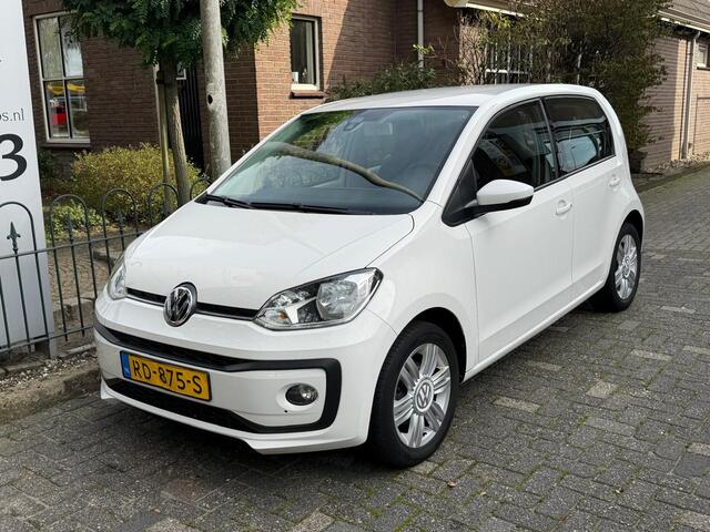 Volkswagen UP! 1.0 BMT high up!