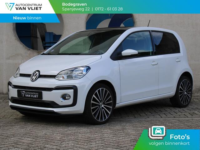 Volkswagen UP! 1.0 TSI BMT high up! | PANORAMSICH SCHUIFDAK | STOELVERWARMING | BEATS |