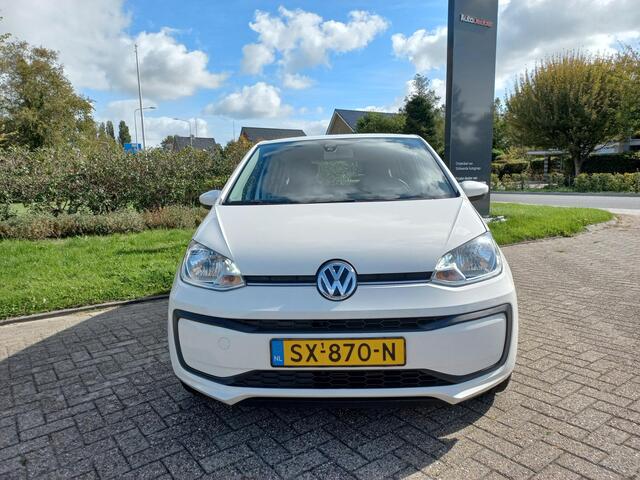 Volkswagen UP! 1.0 BMT move up!