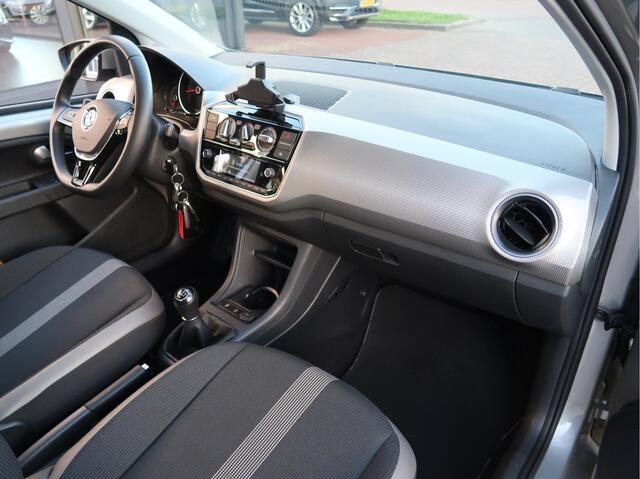 Volkswagen UP! 1.0 TSI 90pk high up! | Parkeersensoren | Cruise Control | Camera |