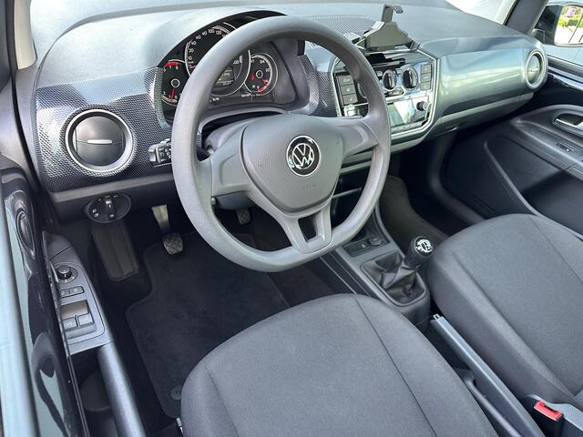Volkswagen UP! 1.0 65pk Move Up! Cruise | Stoelverwarming | Camera | 4-season | Mistlampen | Bluetooth | Rijklaar incl. 1 jaar Bovag garantie