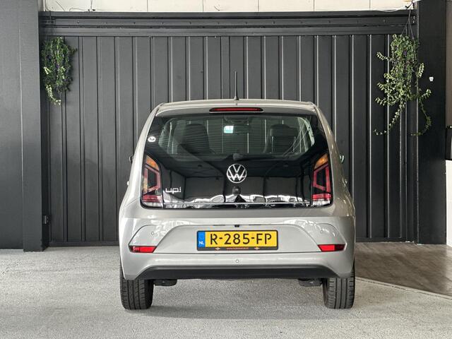 Volkswagen UP! 1.0 beats | Achteruitrijcamera | Cruise Control | Parkeersensor Achter | Elektrische Ramen Voor | LMV 15 |