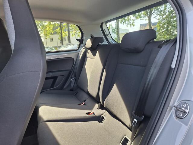 Volkswagen UP! 1.0 5d (Airco,Dab) – foto 8