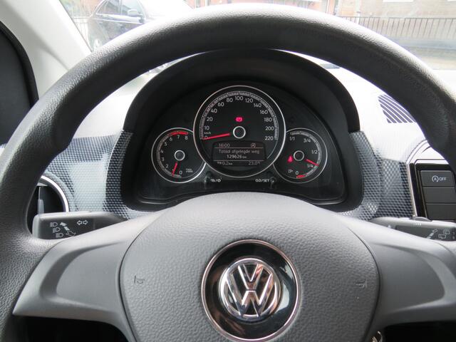 Volkswagen UP! 1.0 BMT move up! * Rijklaarprijs incl. garantie * Airco * DAB+ * 5 Deurs * Electrische Ramen *