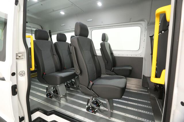Volkswagen e-Crafter L3H3 Rolstoelbus | Rolstoellift | INCL BTW & BPM | 8 Persoons Airco Cruise Camera Carplay LED PDC