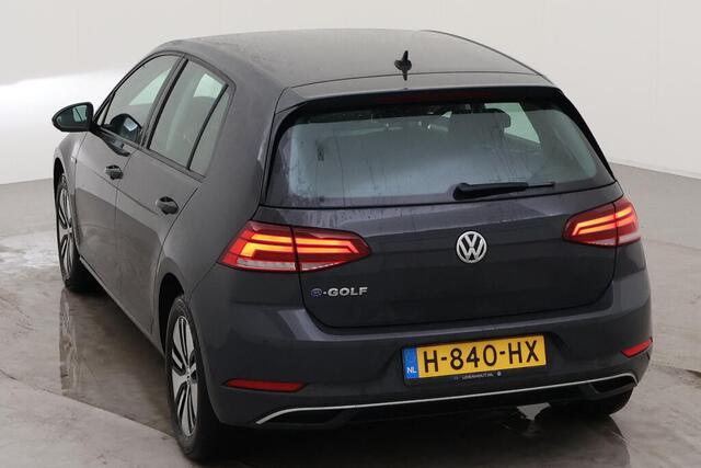 Volkswagen e-Golf 36kWh / 136pk E-DITION / Adaptive Cruise / Navigatie / LED