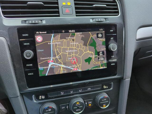 Volkswagen e-Golf 36kWh / 136pk E-DITION / Adaptive Cruise / Navigatie / LED