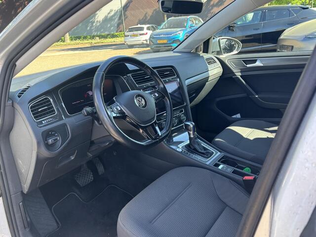 Volkswagen e-Golf e-Golf STOELVERWARMING | KEYLESS | RIJKLAAR INCL. 12 MND. BOVAGGARANTIE