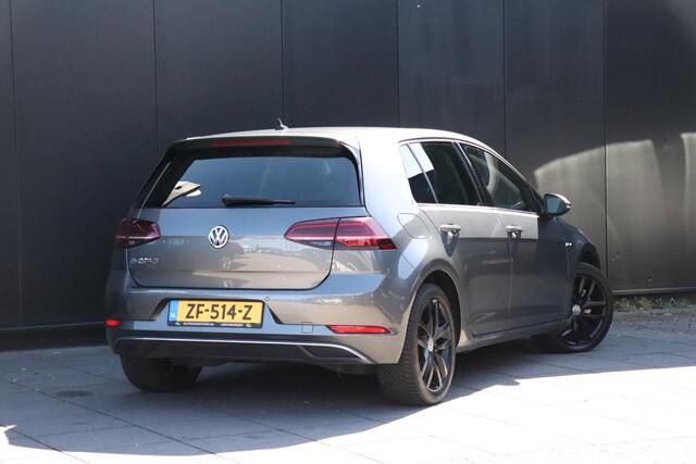 Volkswagen e-Golf | CAMERA | CRUISE | DYNAUDIO | NAVI | CLIMATE |