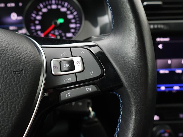Volkswagen e-Golf E-DITION | 136 PK | Apple CarPlay / Android Auto | Navigatiesysteem | Parkeersensoren voor en achter |