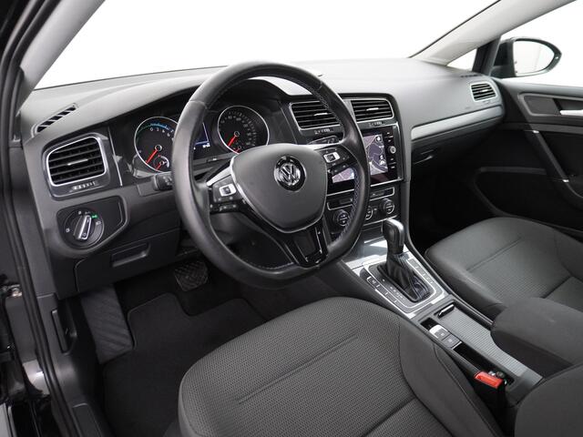 Volkswagen e-Golf AUT. Adaptive Cruise Apple Carplay Android Navi Climatronic Pdc Led Regen-Lichtsensor 36kWh Bluetooth Car-Net App-Connect E-DITION 1e Eigenaar