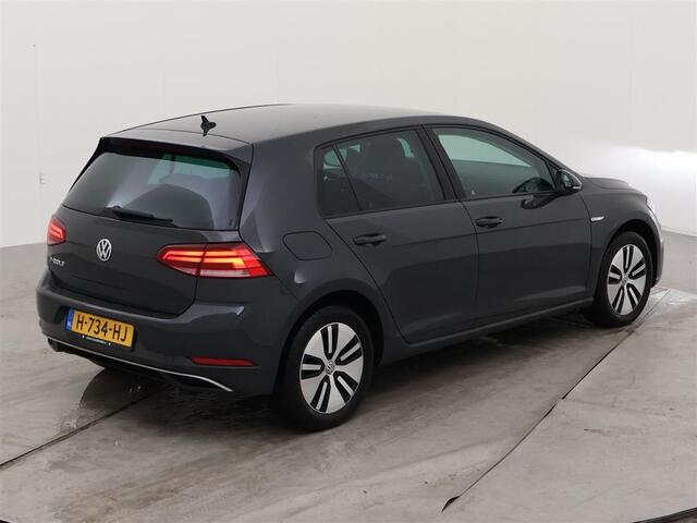 Volkswagen e-Golf E-DITION | Warmtepomp | Active Info Display | Camera | VERWACHT