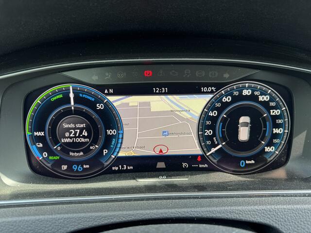 Volkswagen e-Golf *Leder*Navigatie*ECC*EXPORT*