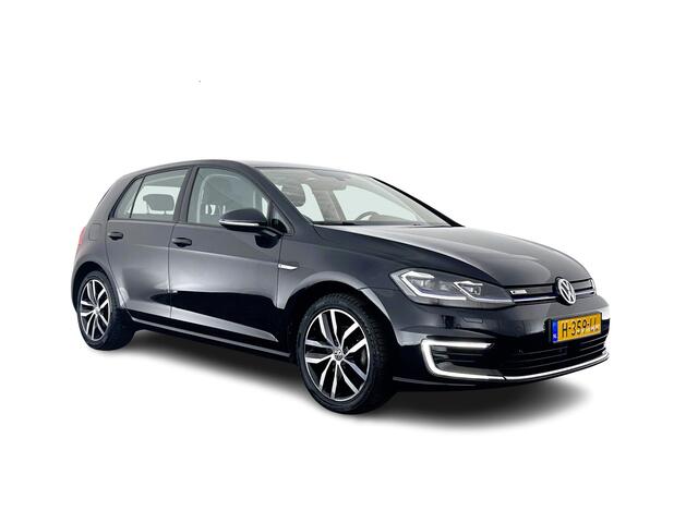 Volkswagen e-Golf E-DITION Aut. *HEAT-PUMP | ADAPTIVE-CRUISE | FULL-LED | DAB+ | NAVI-FULLMAP | CARPLAY | COMFORT-SEATS | ECC | PDC | CRUISE | 17''ALU*