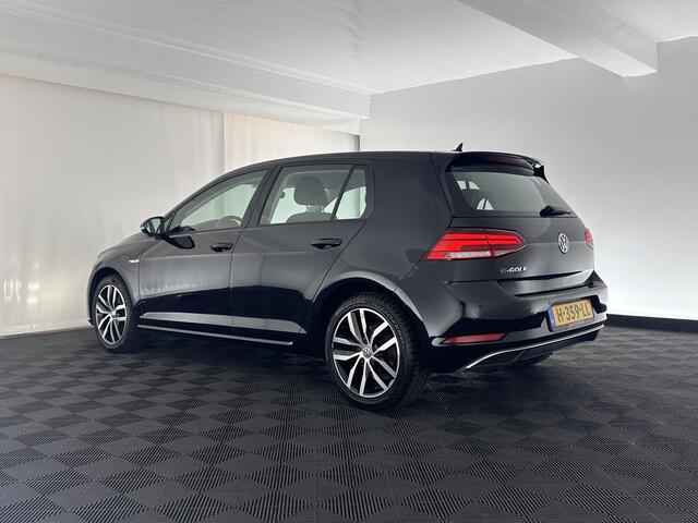 Volkswagen e-Golf E-DITION Aut. *HEAT-PUMP | ADAPTIVE-CRUISE | FULL-LED | DAB+ | NAVI-FULLMAP | CARPLAY | COMFORT-SEATS | ECC | PDC | CRUISE | 17''ALU*